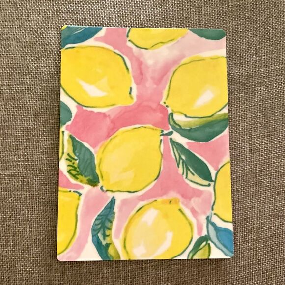 Lilly-inspired Lemon Print 🍋 Magnet - Picture 2 of 5